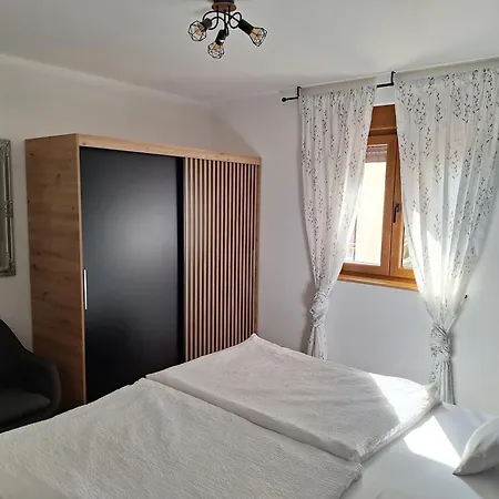 Apartment Mija With Free Parking In A Garage